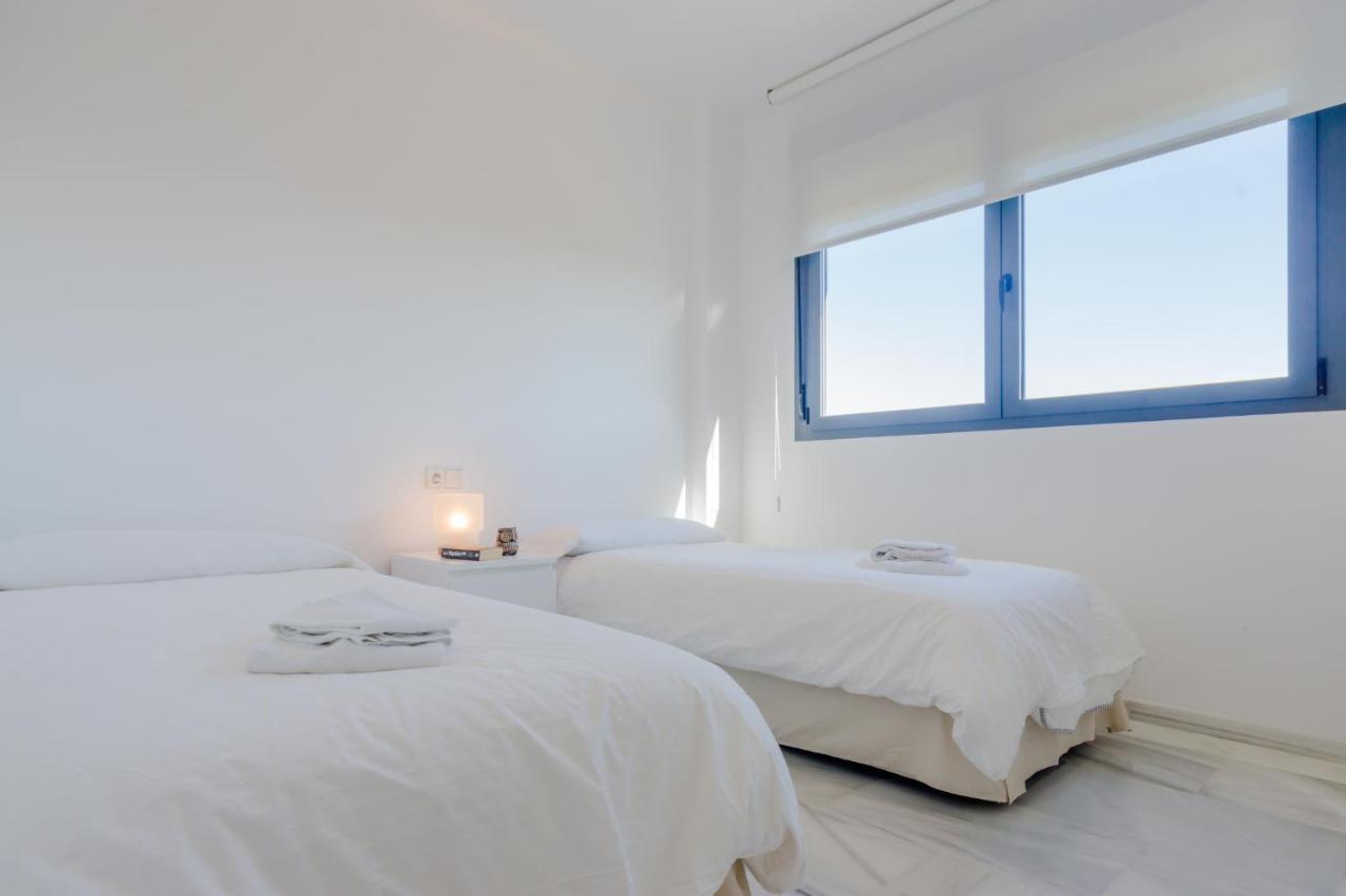 Apartamentos Bahia Blanca エル・プエルト・デ・サンタ・マリア エクステリア 写真